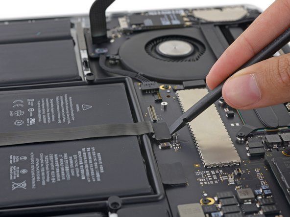 2018 macbook pil değişim